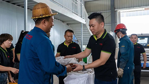 【特别报道】礼遇中秋 佳节同庆凯力集团给全体员工“沉甸甸”的爱意