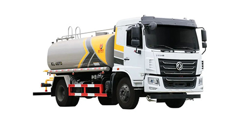 【保养小贴士】炎夏来袭洒水车易爆胎，预防处理指南来啦！