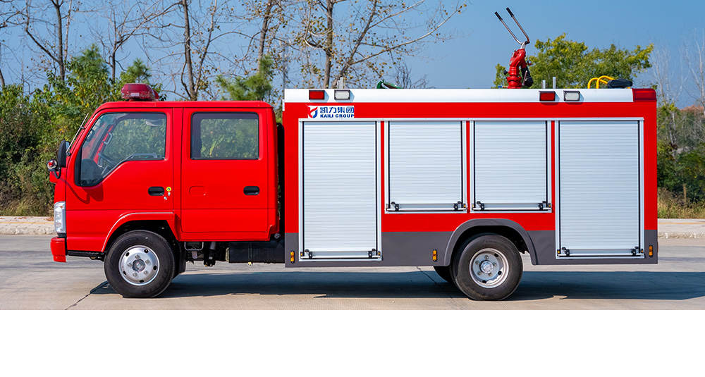 五十铃600P水罐消防车图6