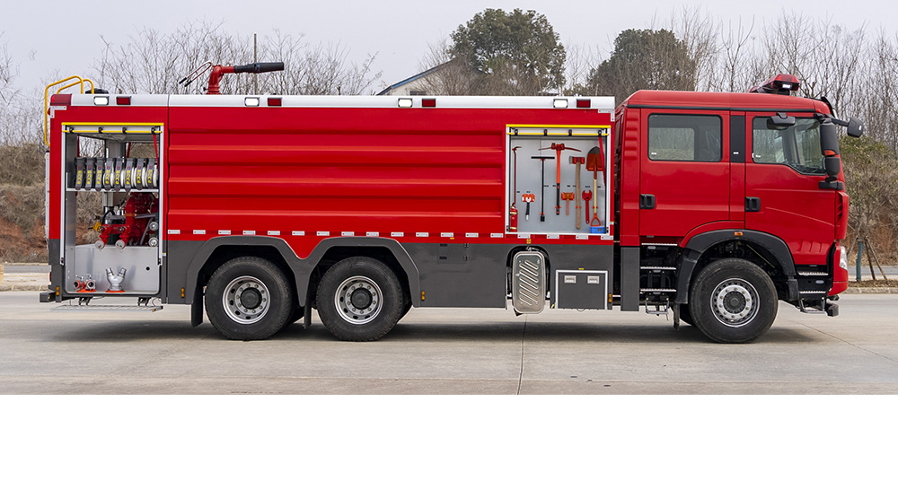 豪沃后双桥外露水罐消防车图9
