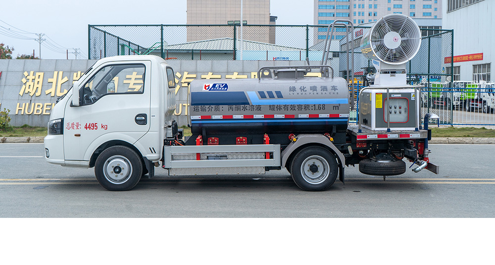 东风华神纯电绿化喷洒车图4