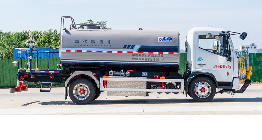 东风凯普特纯电绿化喷洒车图4