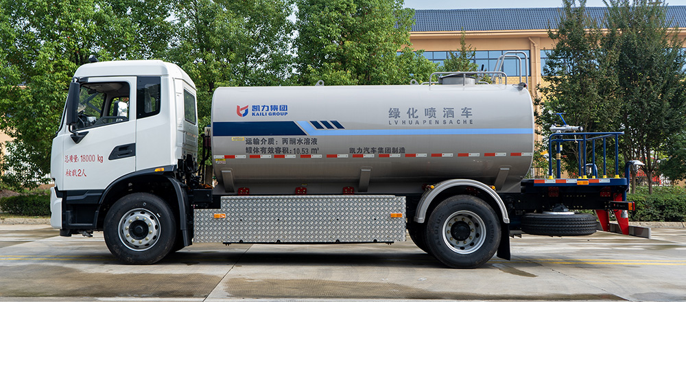 东风天锦纯电绿化喷洒车图4