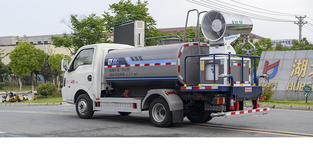 东风华神纯电多功能抑尘车图4