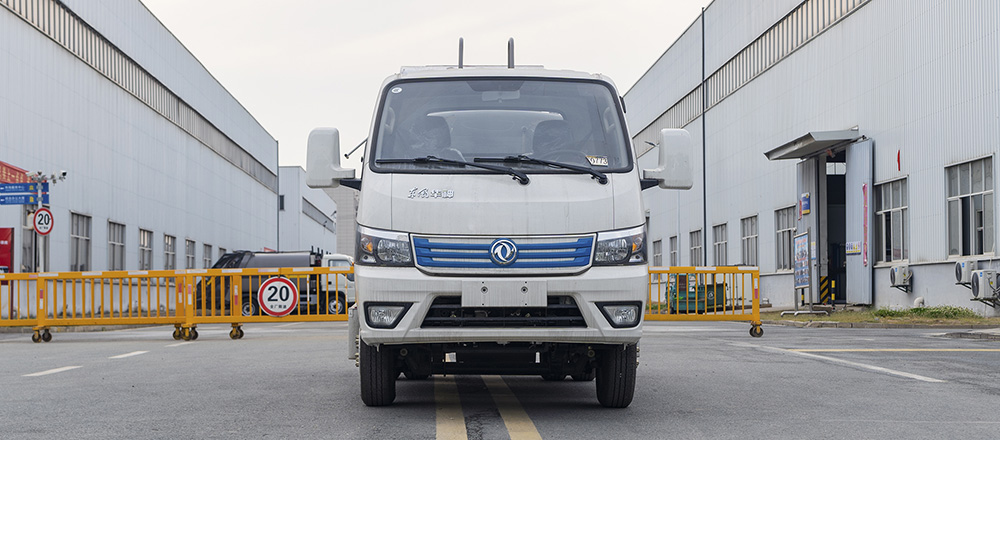 东风华神纯电多功能抑尘车图7