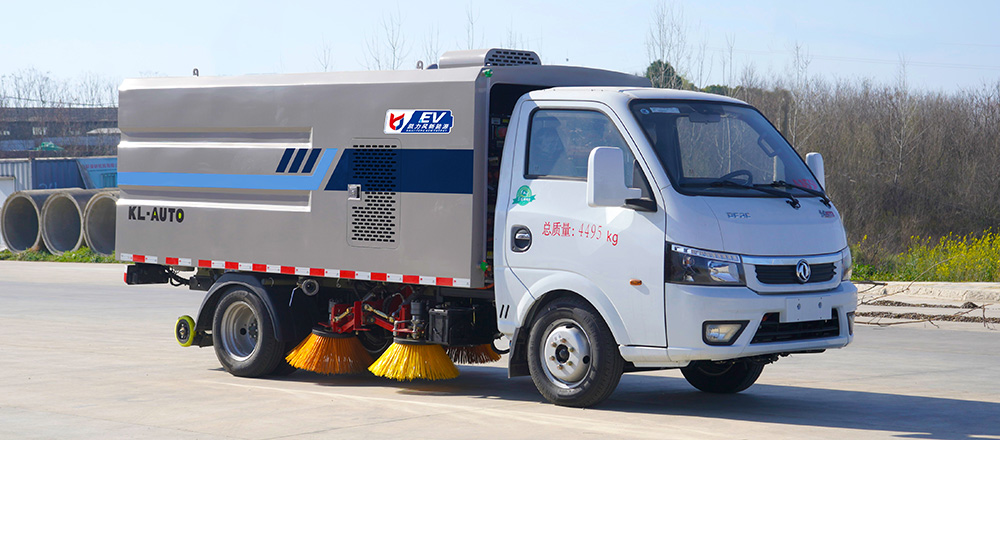 东风途逸纯电扫路车图1