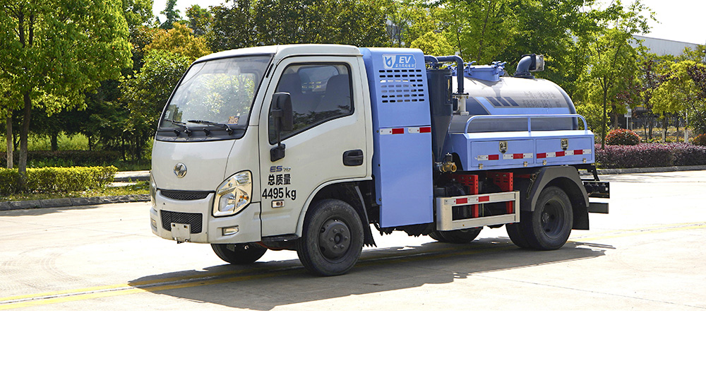 上汽跃进纯电吸粪车图2