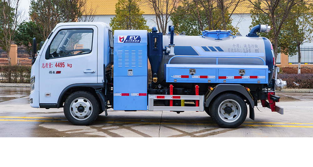 福田领航S1纯电吸粪车图4