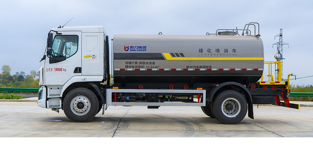 柳汽M3洒水车图6