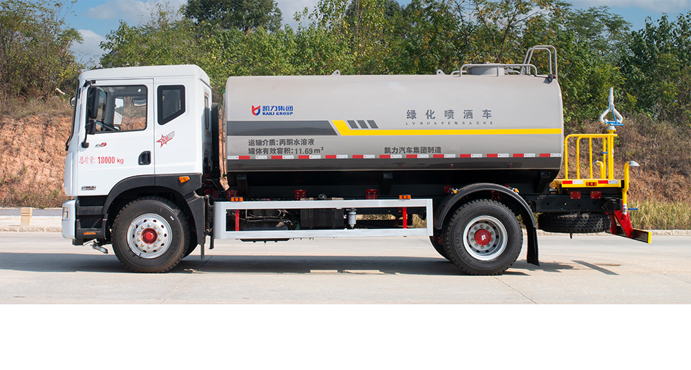 东风D9洒水车图4