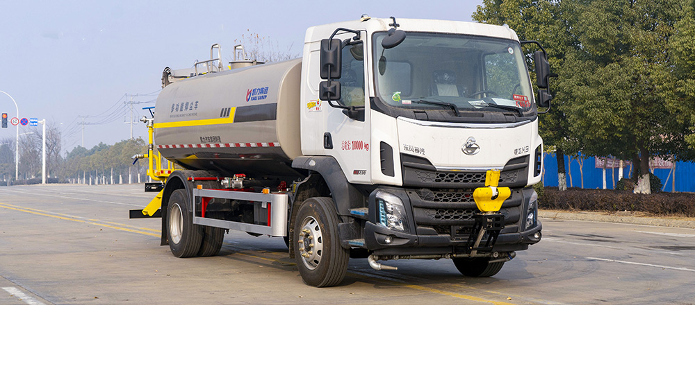 柳汽M3绿化喷洒车图1