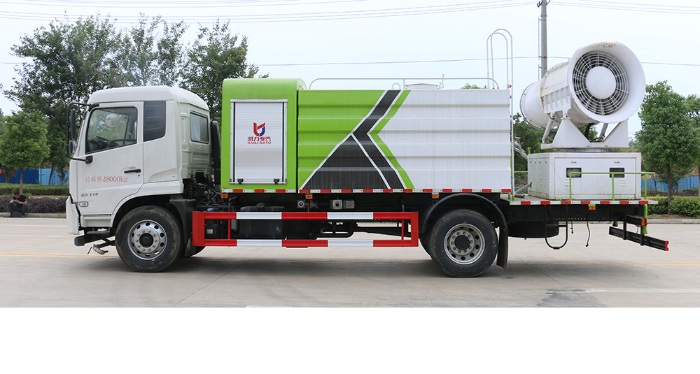 东风天锦多功能抑尘车图4