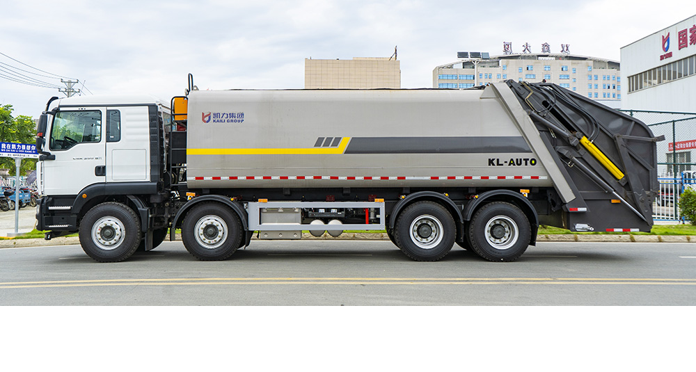 重汽前四后八压缩式垃圾车图4