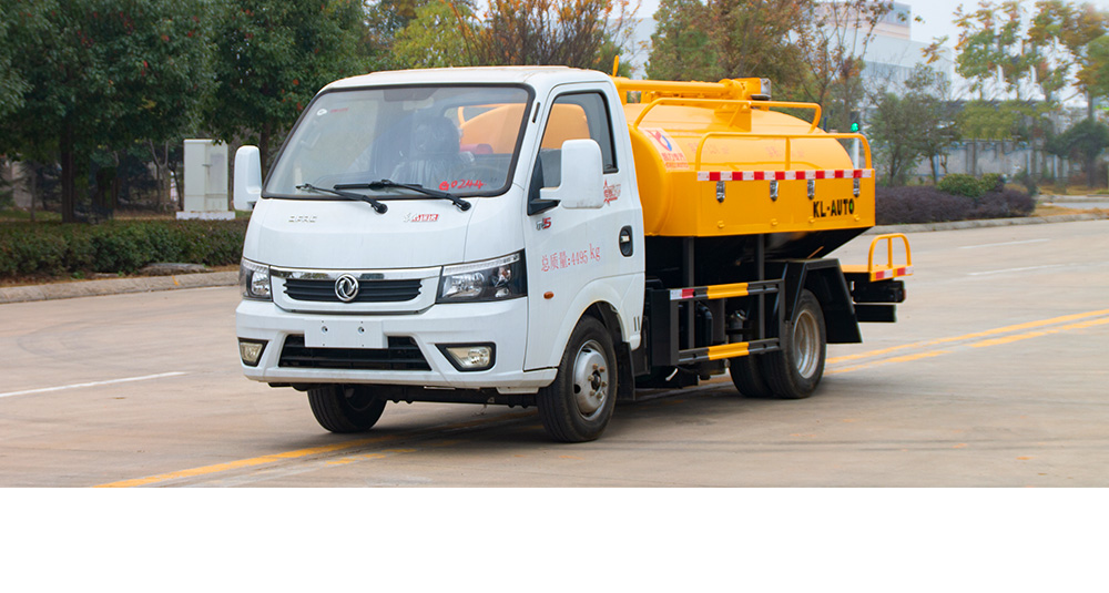 东风途逸清洗吸污车图2