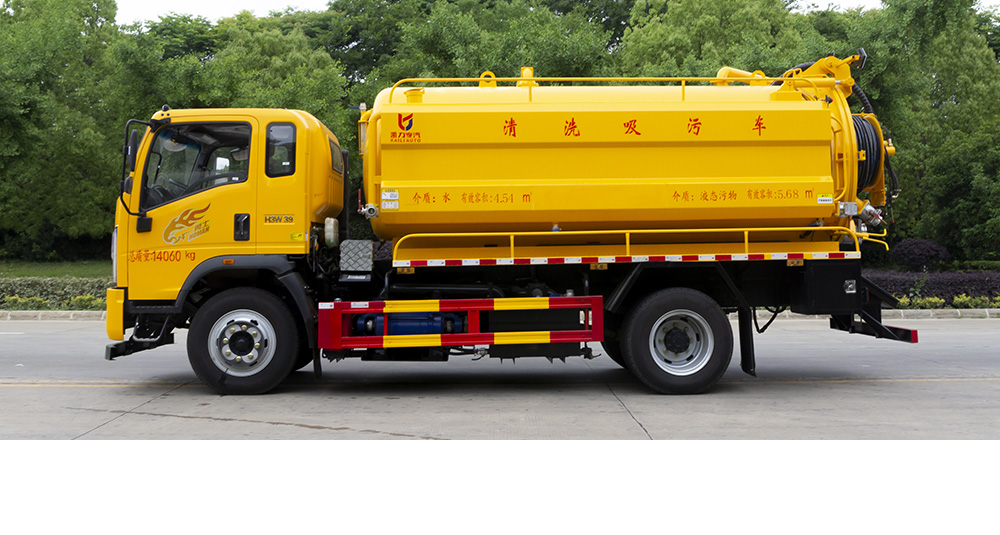 重汽豪曼清洗吸污车图5