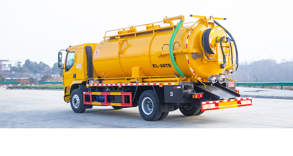 柳汽乘龙清洗吸污车图5