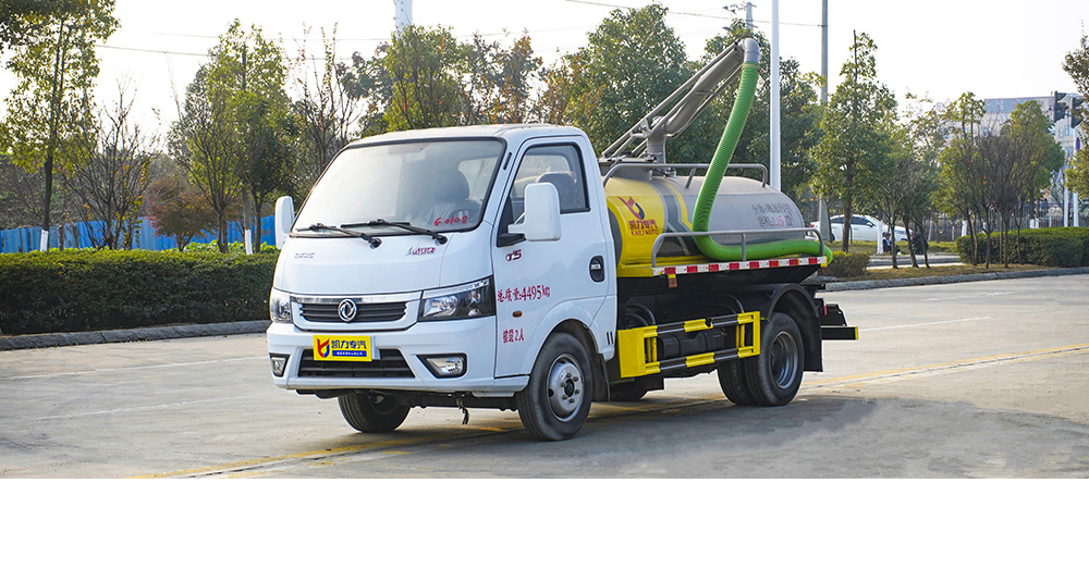 东风途逸吸粪车图2