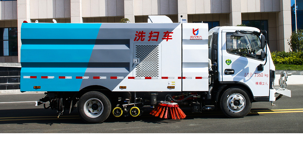 东风小多利卡洗扫车图3