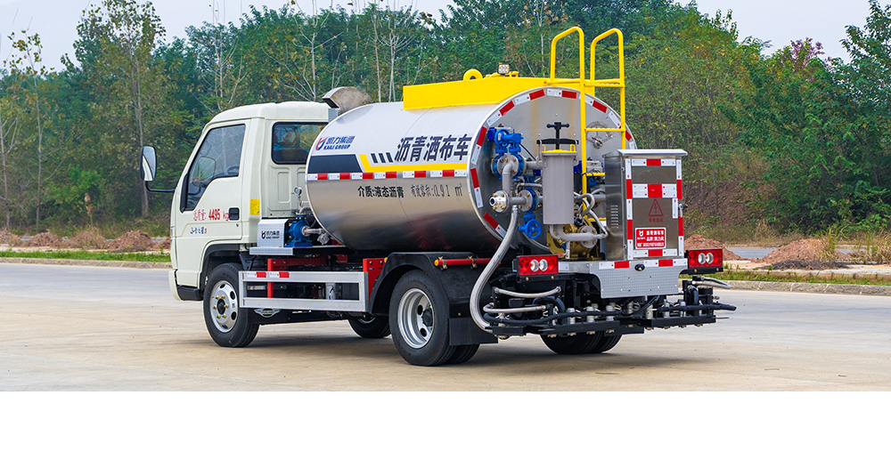 福田小卡之星3沥青洒布车图6