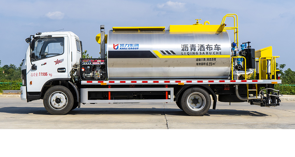 东风D7沥青洒布车图6