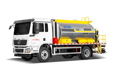 陕汽德龙沥青洒布车