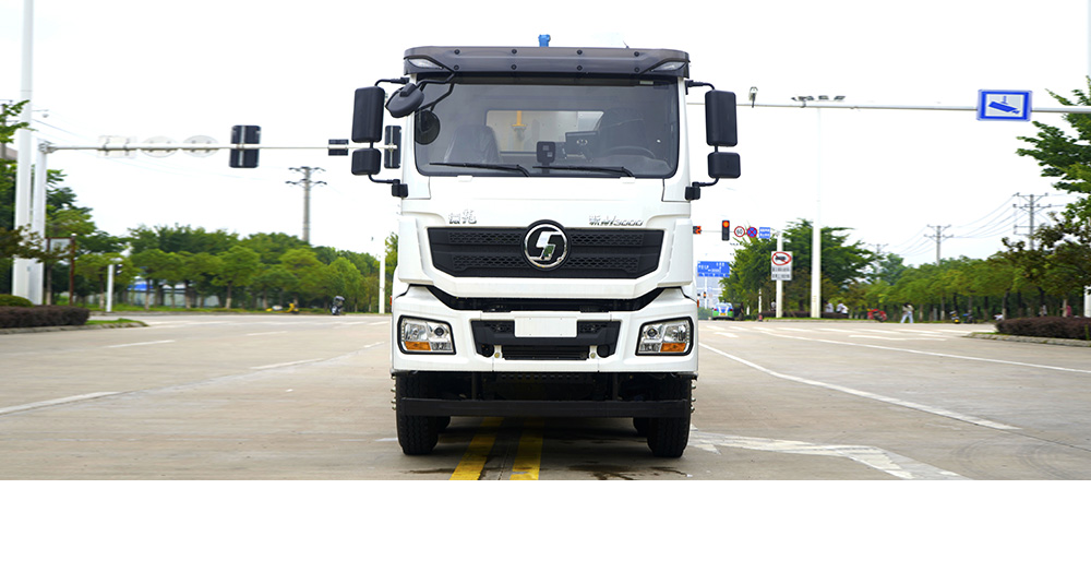 陕汽德龙M3000沥青碎石同步封层车图7