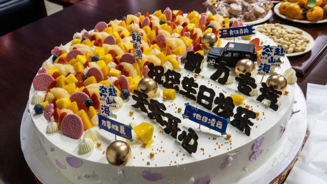【员工生日会】祝凯力集团十一月寿星们生日快乐！愿三冬温暖，岁月长安
